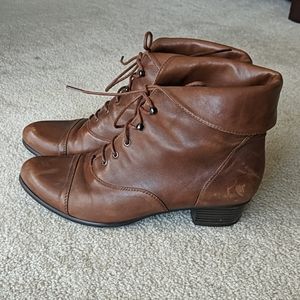 {Firm price} Spring Step Galil soft leather bootie